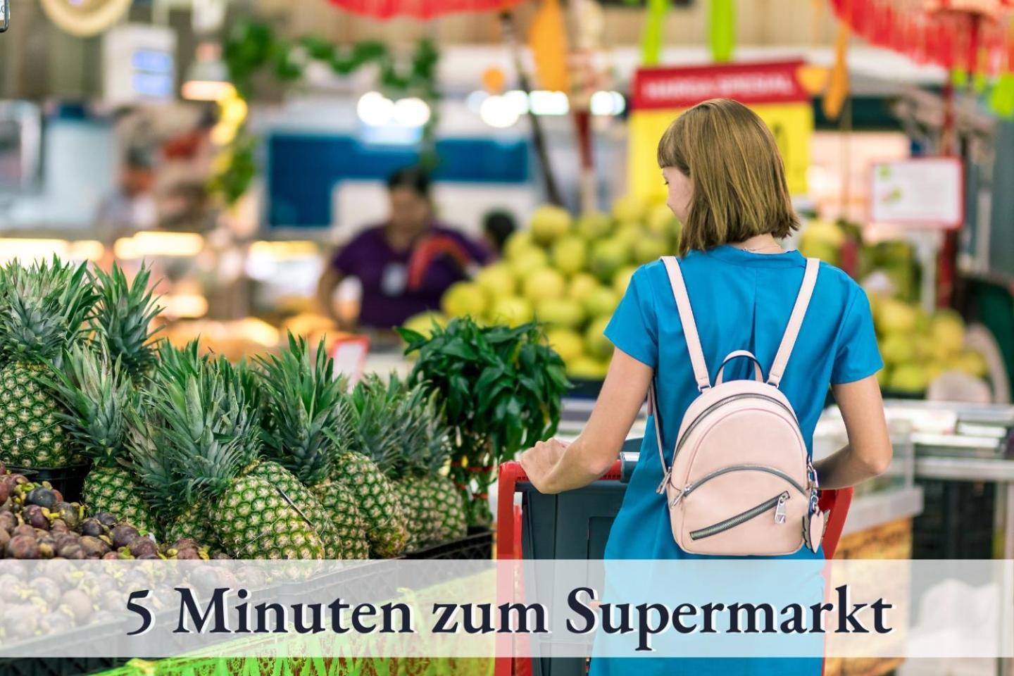Relaxapartment Fuer Bis Zu 8 Gaeste, Familienfreundlich, Mit Viel Platz Und Garten ราเวนส์บวร์ก ภายนอก รูปภาพ